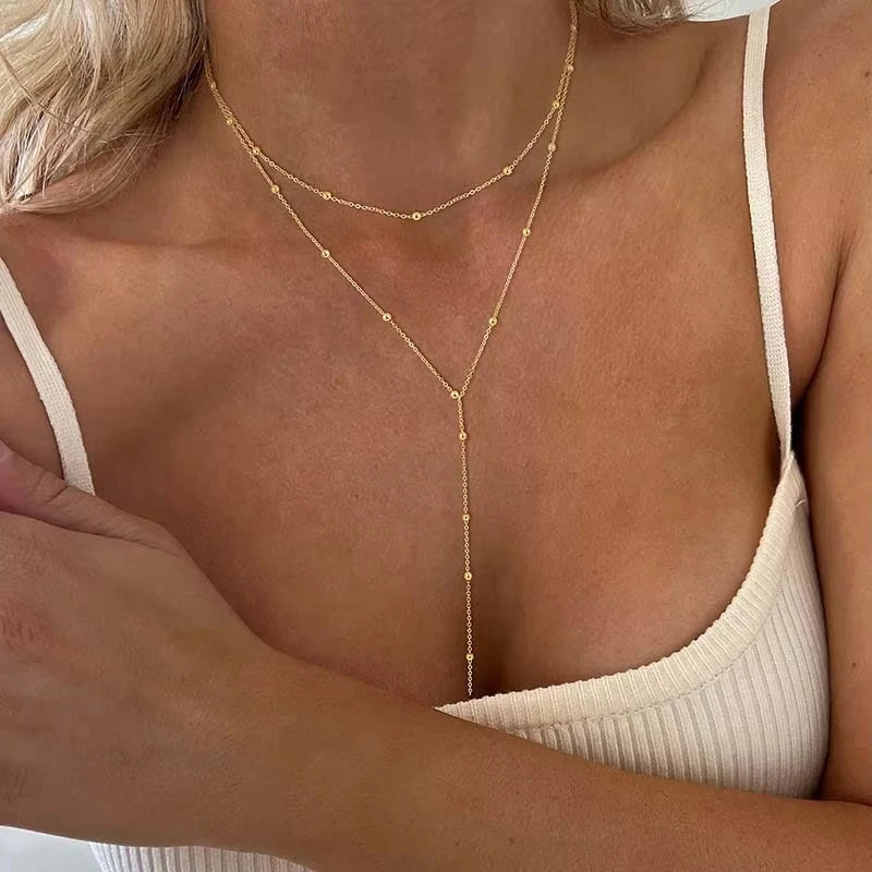 A delicate necklace for her